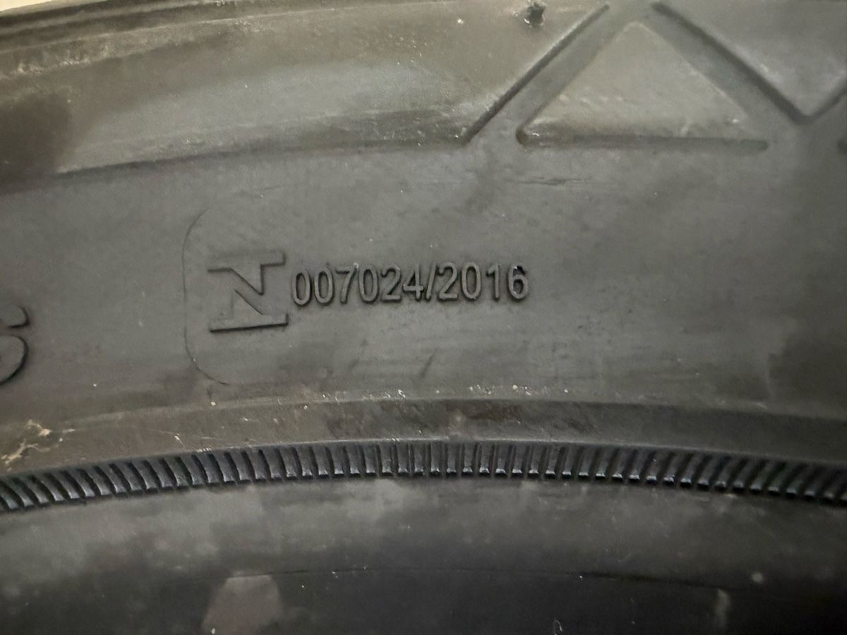 Sonstiges Schreiben & Zeichnen: 2 Pneu 255/40 17 Neu – Neu (gemäss Beschreibung) aus Claro von KarinS84 5