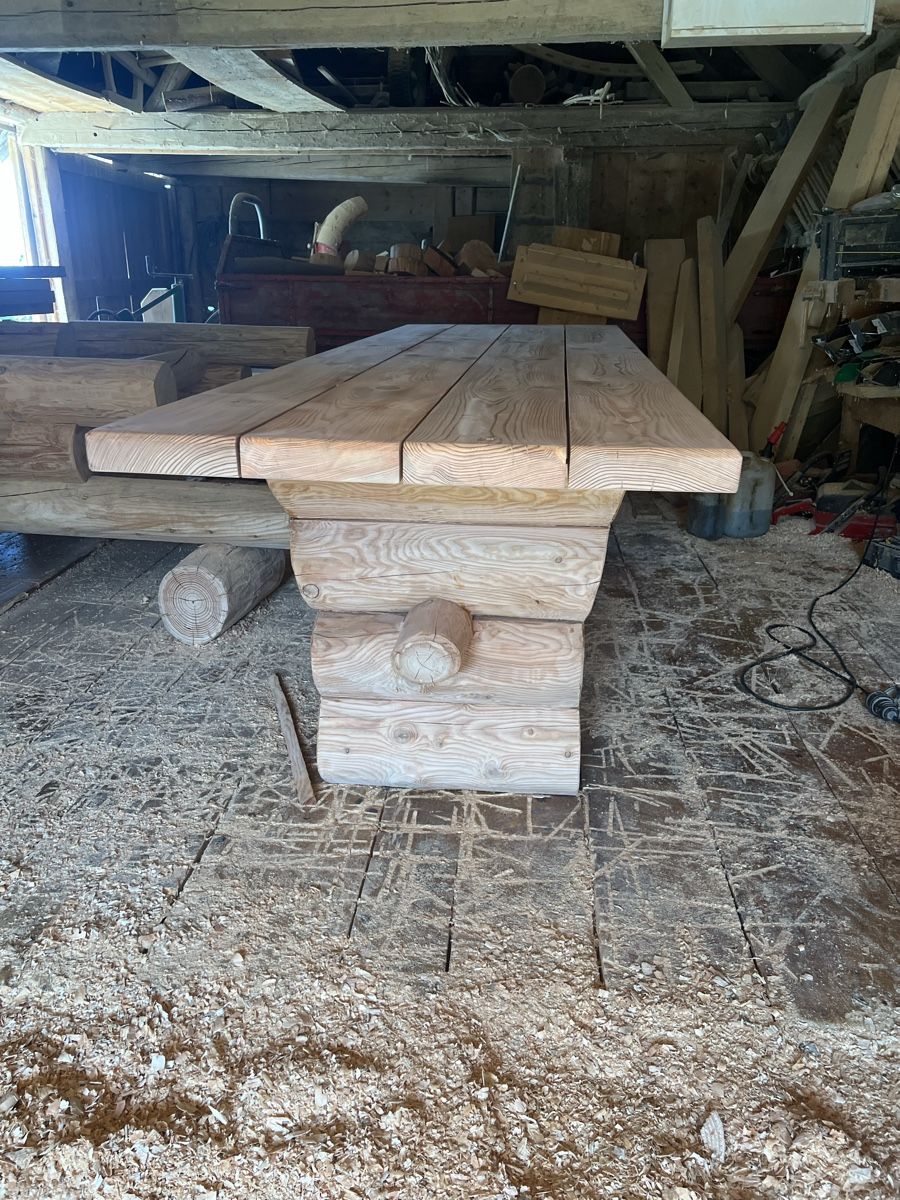Tavoli: Rundholztisch Gartentisch – Nuovo (secondo la descrizione) da Wasen im Emmental venduto da fix87 2