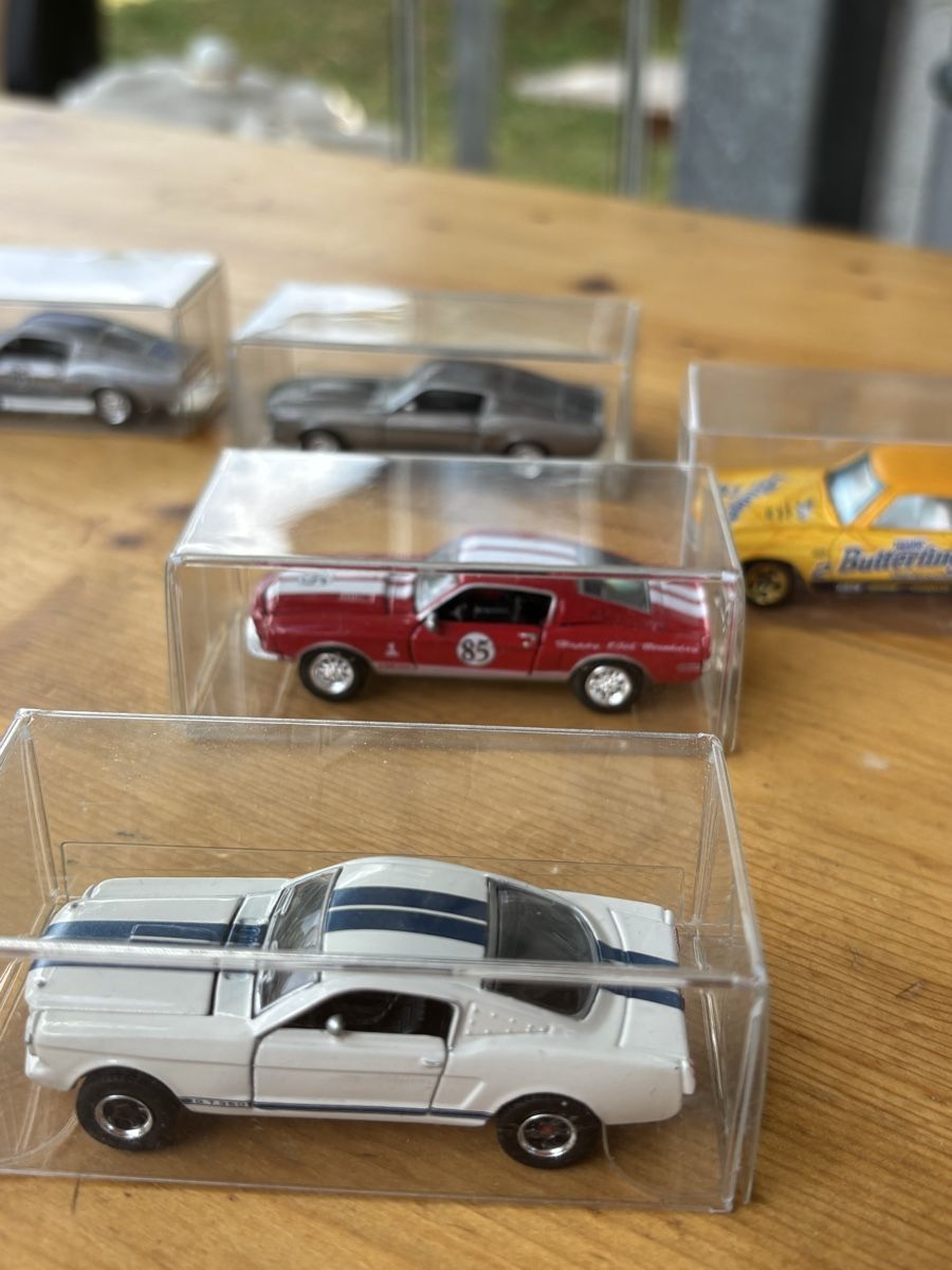 Shelby Collectibles Modellini d'auto: Modellautos im Set, verschiedene Farben, neuwertig – Nuovo (secondo la descrizione) da Rüschlikon venduto da ArnaudEichenberger 5