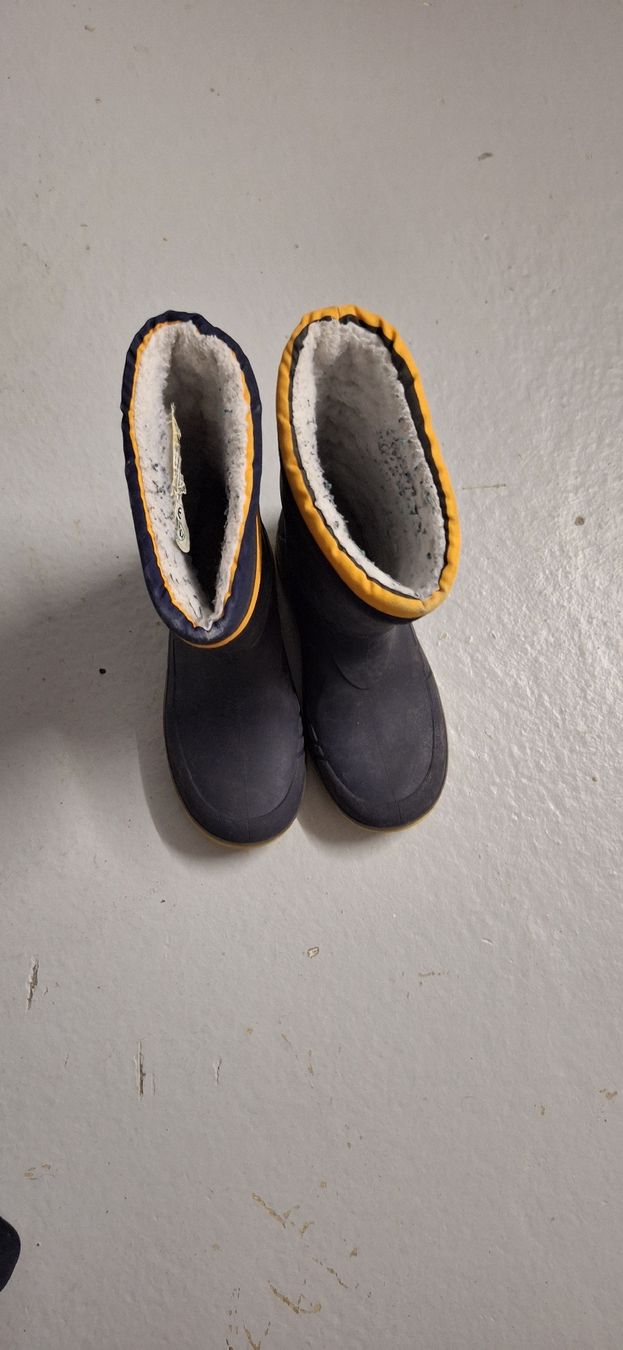 Scarpe per ragazzi: Stiefel grösse 31 – Usato da Othmarsingen venduto da Dijana1985 2