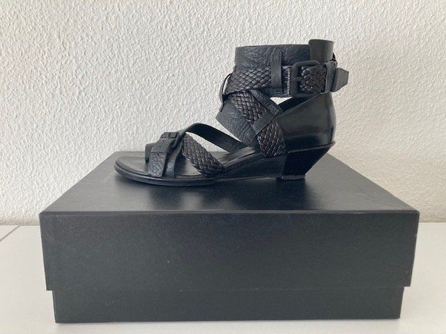 Alexander Wang Scarpe da donna: ALEXANDER WANG, Eva Sandals, Gr. 38 – Nuovo (secondo la descrizione) da Zürich venduto da FrauSchall 2