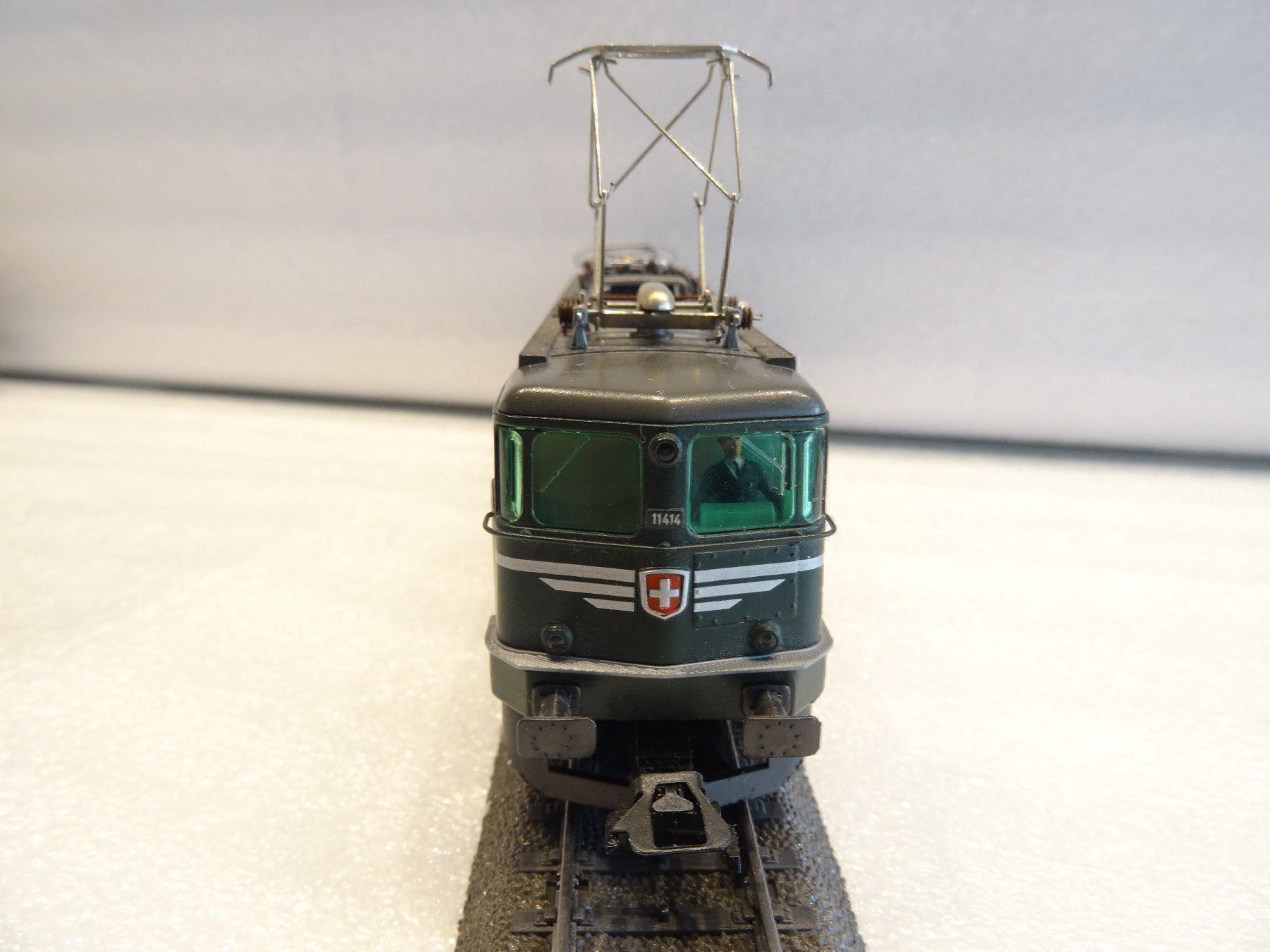 Märklin Modellini di ferrovie: Märklin. H0 3338 SBB Ae 6/6 Bern mfx – Nuovo (secondo la descrizione) da Hochdorf venduto da Teger02 6