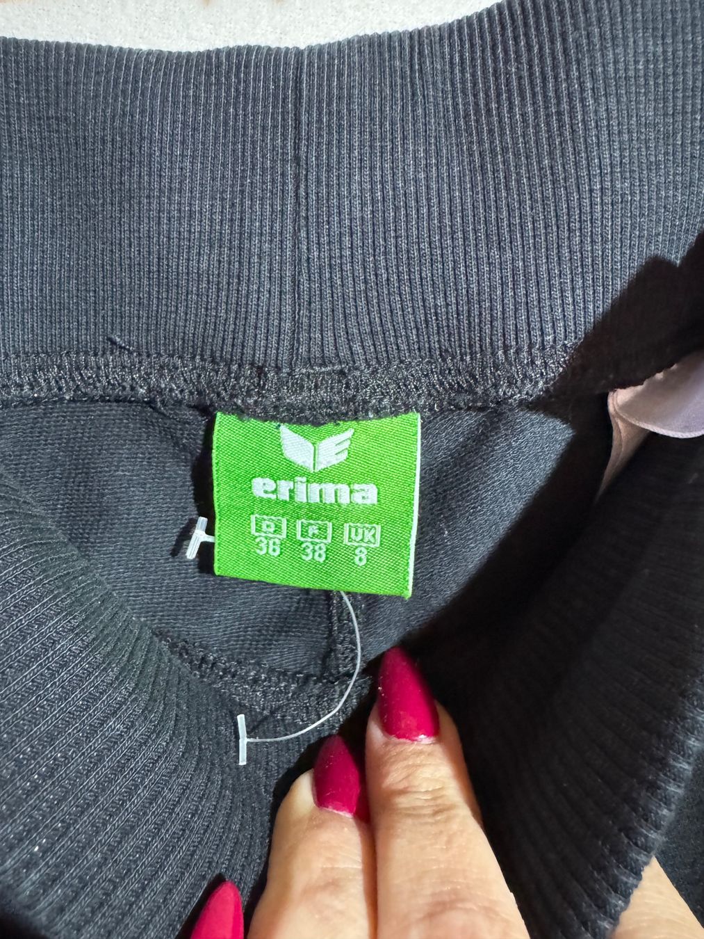Erima Pantaloni: Trainerhose von Erima Gr. 36 – Usato da Grosswangen venduto da SALE_SALE_SALE 2