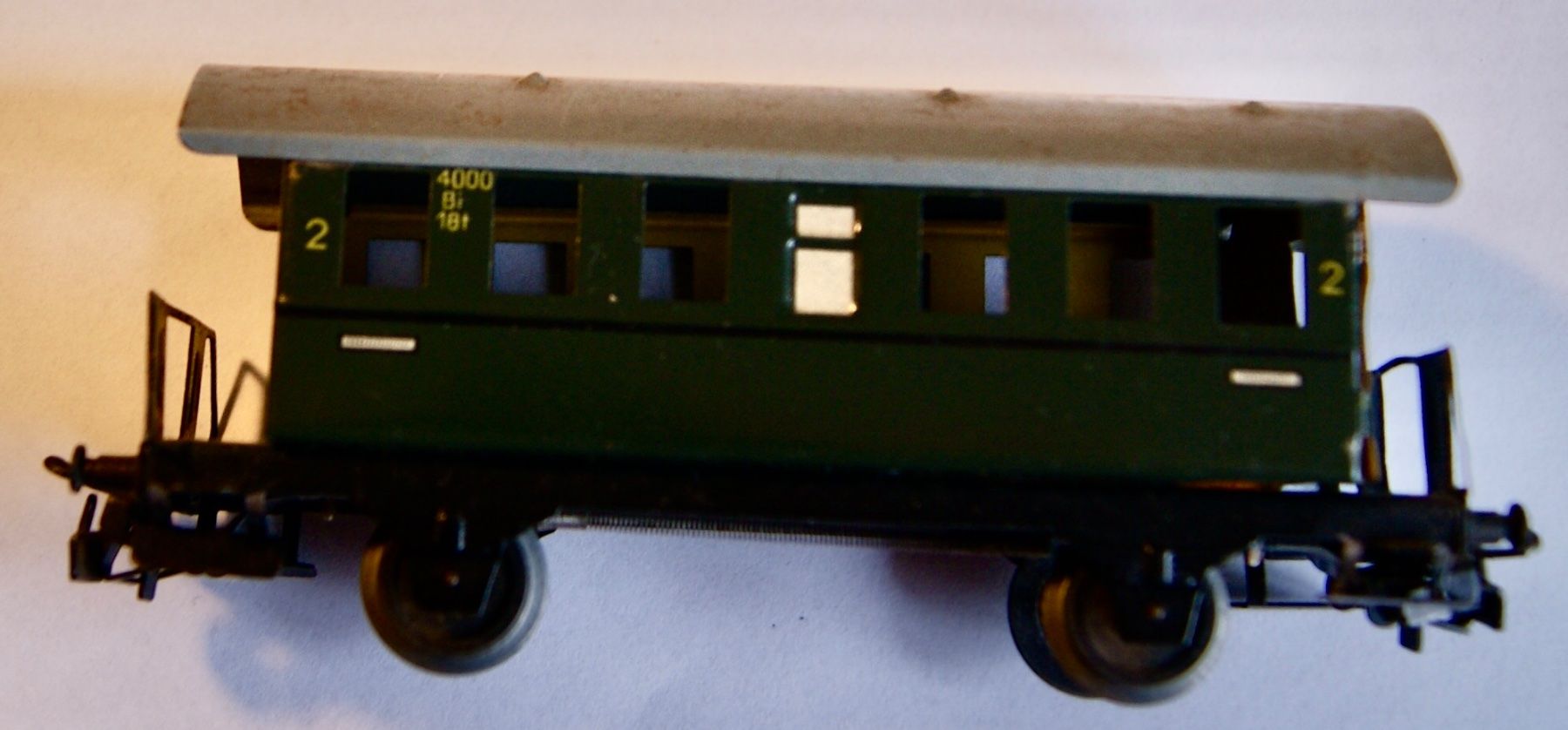 Märklin Modelleisenbahnen: 3 Wagons Marklin 4000.5, Bi 18t, 1958 – Gebraucht aus Morrens VD von alain50 4