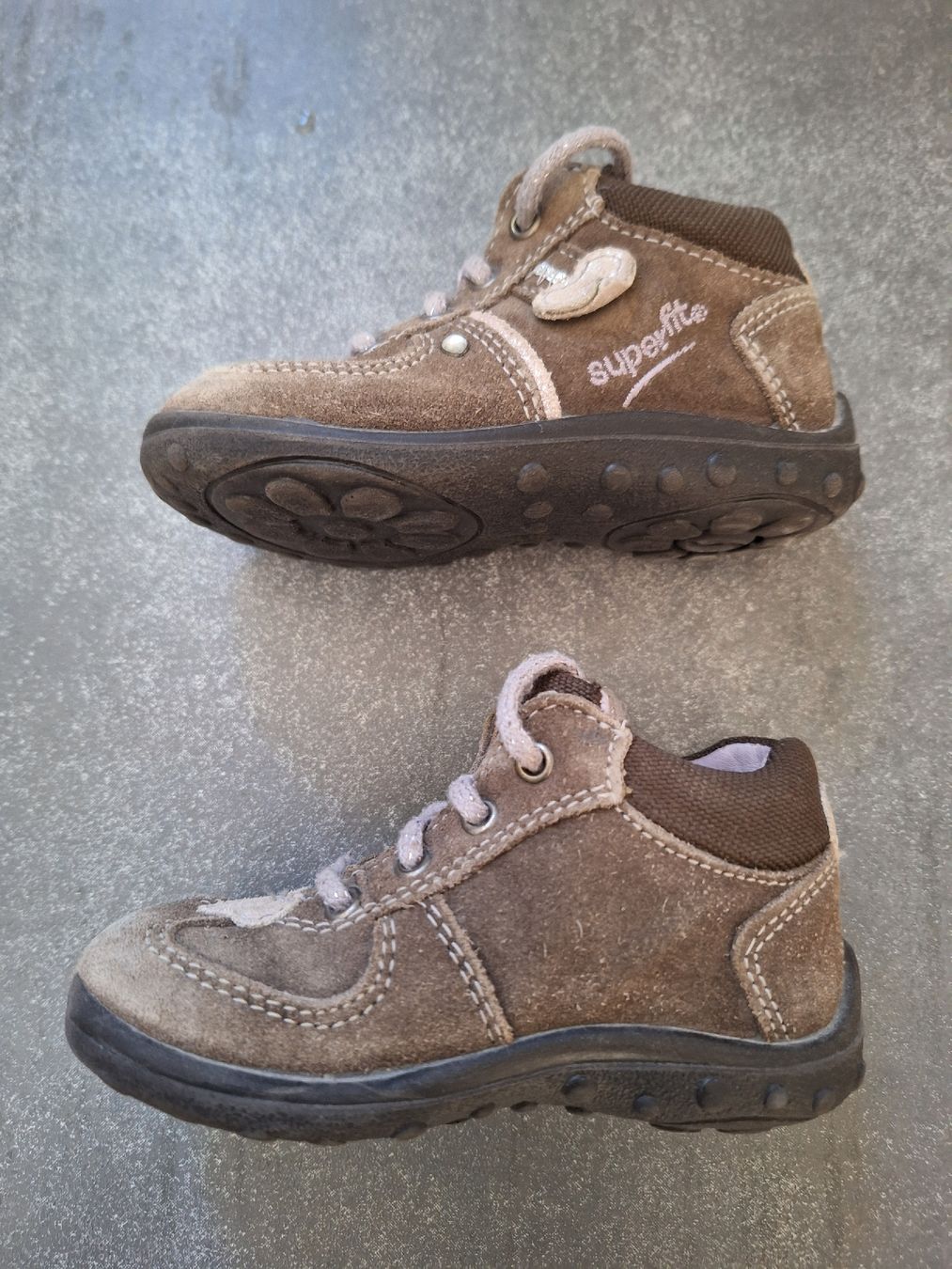 Superfit Scarpe per ragazze: Halbschuhe von Superfit, Grösse 21 – Usato da St.Gallen venduto da dajo0809 2