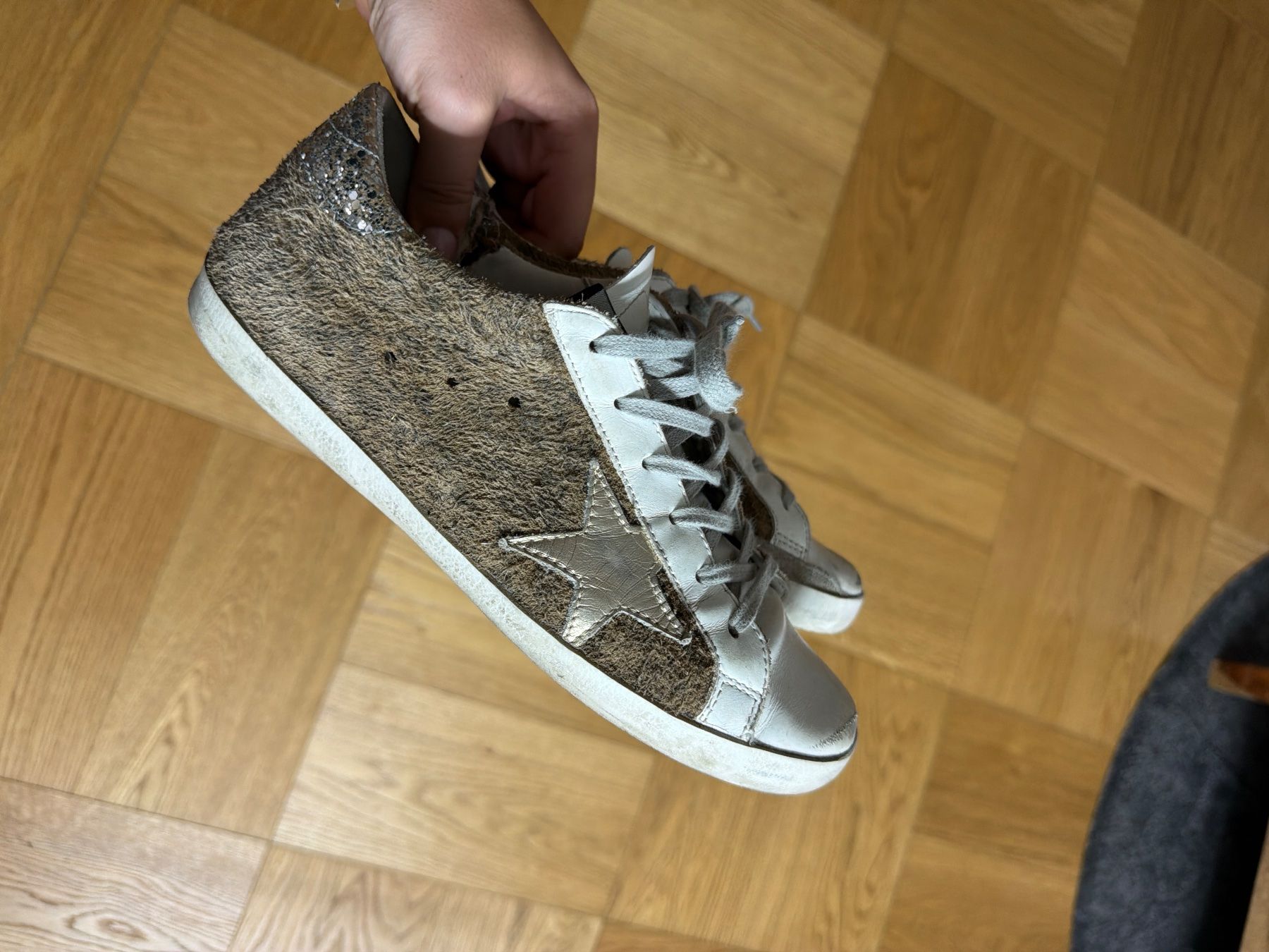 Golden Goose Damenschuhe: golden goose sneaker – Gebraucht aus Embrach von mic_8cxh 1
