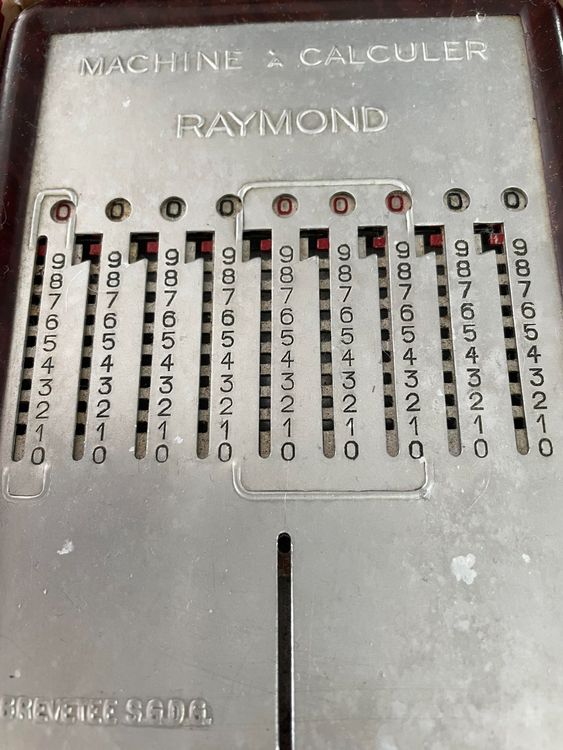 CALCULATRICE SCIENTIFIQUE VINTAGE commodore EUR 20,00 - FR