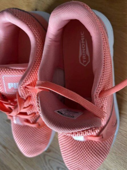 Puma Scarpe da donna: Sneaker /// Puma /// 38 – Usato da Brittnau venduto da Zofigerin 2