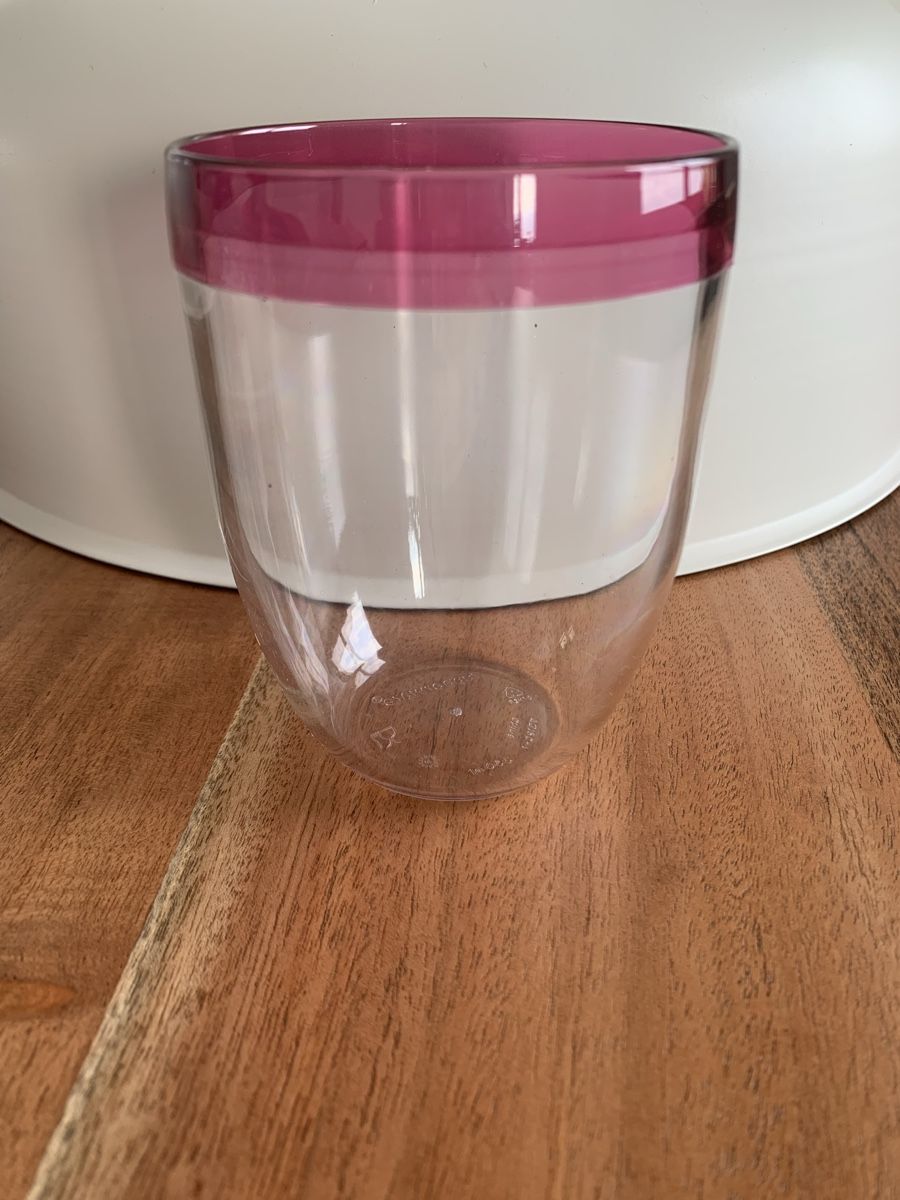 Tupperware Gläser: Tupperware 6 verres neufs bordure pink eau/jus – Neu und originalverpackt aus Neuchâtel von nini068 1