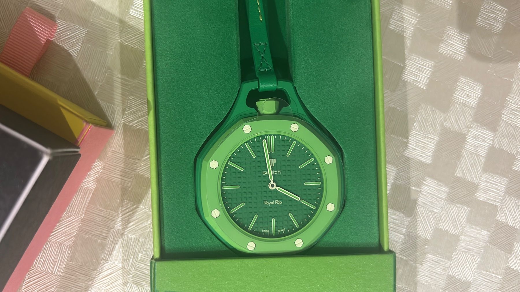 Swatch Orologi: Swatch x Audemars piguet royal pop – Usato da Lausanne venduto da rob_2r9t 8