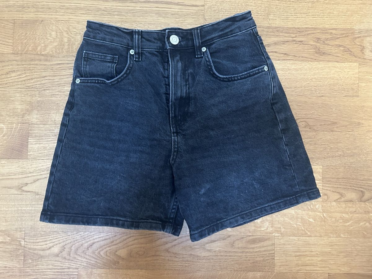 Zara Pantaloni: kurze Hosen – Nuovo (secondo la descrizione) da Oberbüren venduto da Si.Ka