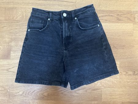kurze Hosen