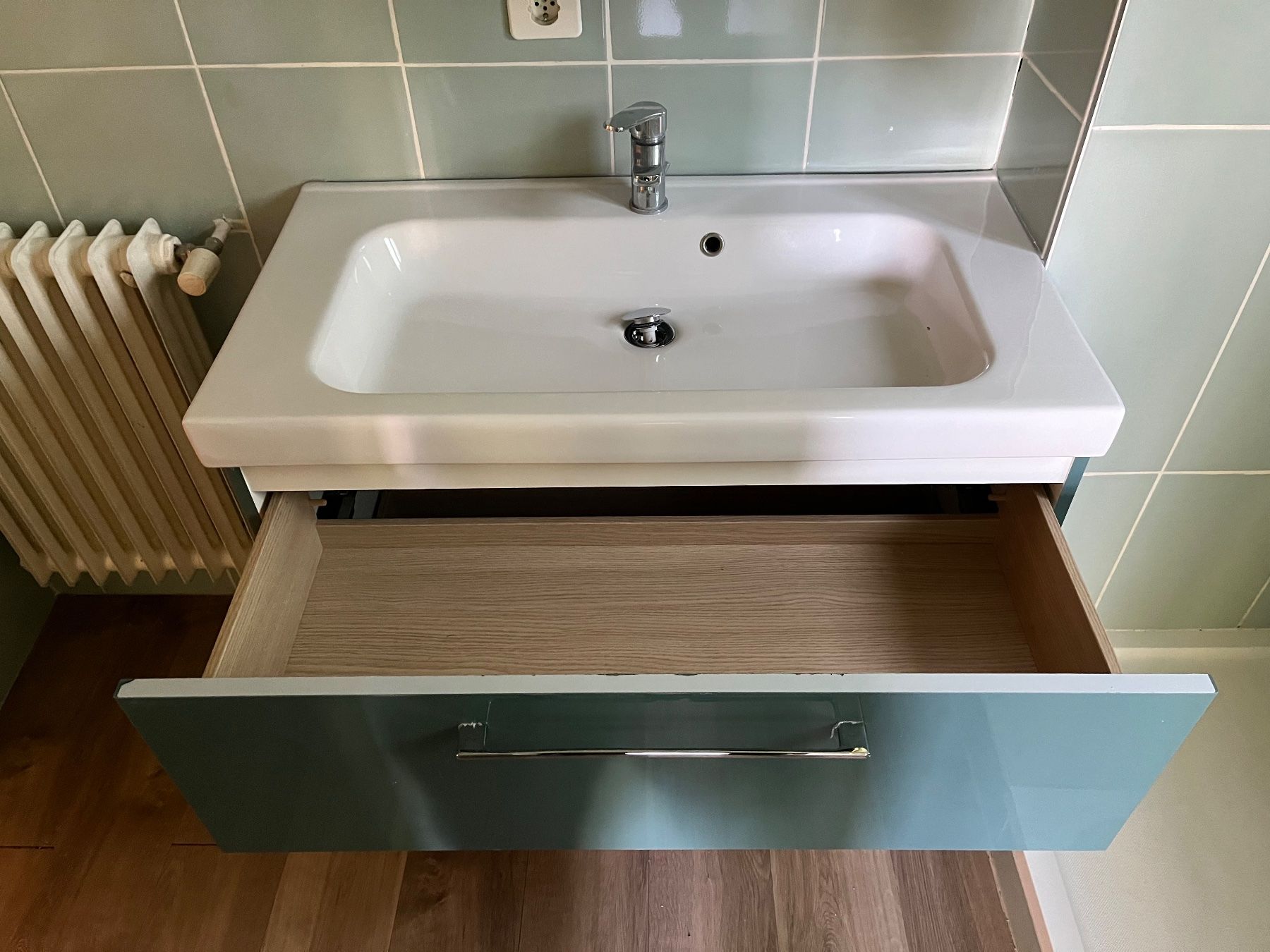 Mobili per bagno: Meuble lavabo et mitigeur – Usato da Chêne-Bougeries venduto da phil020 1