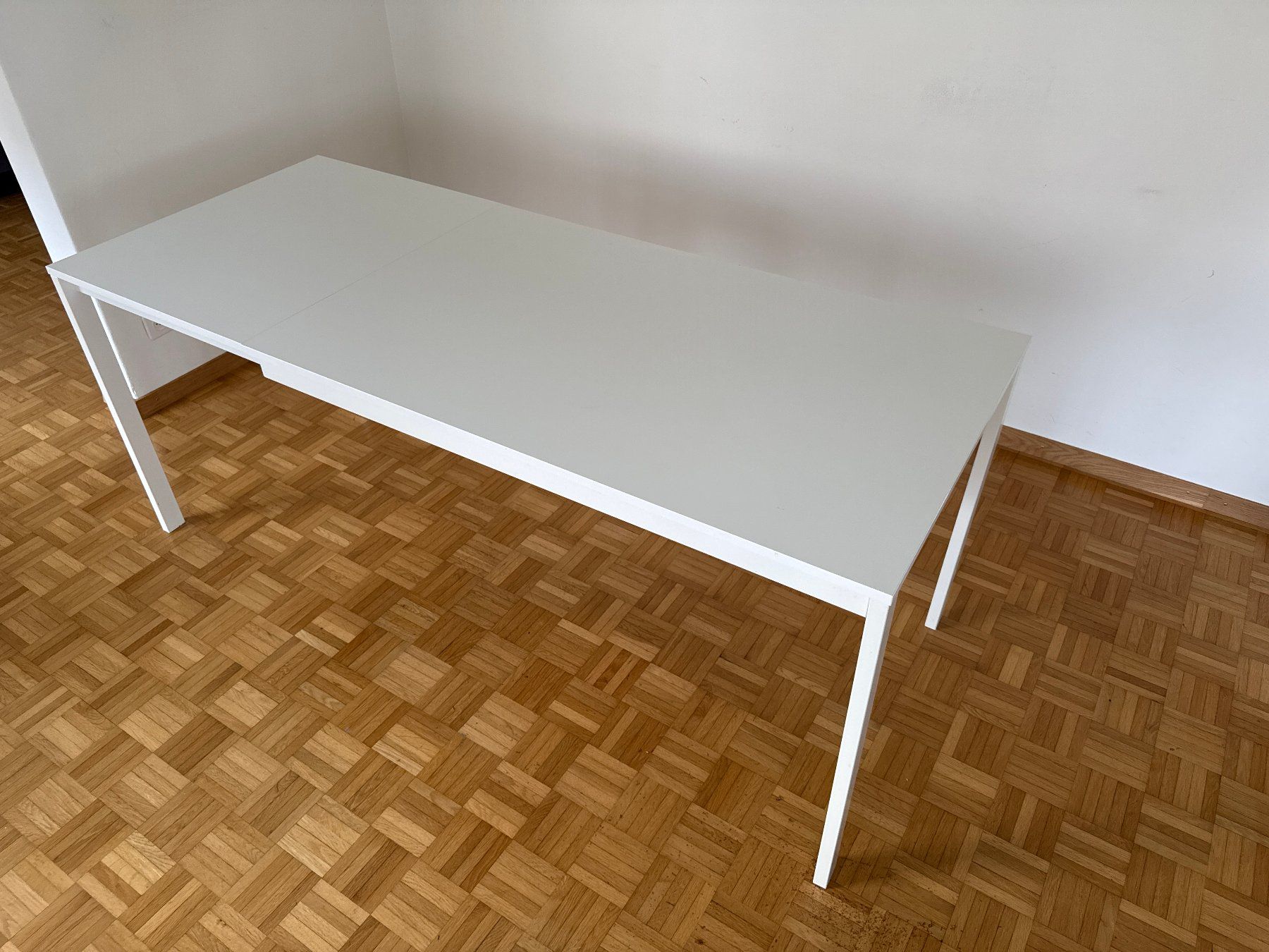 Ikea Tables: Tisch Ikea VANGSTA – D'occasion à Zürich par mcl_78ql