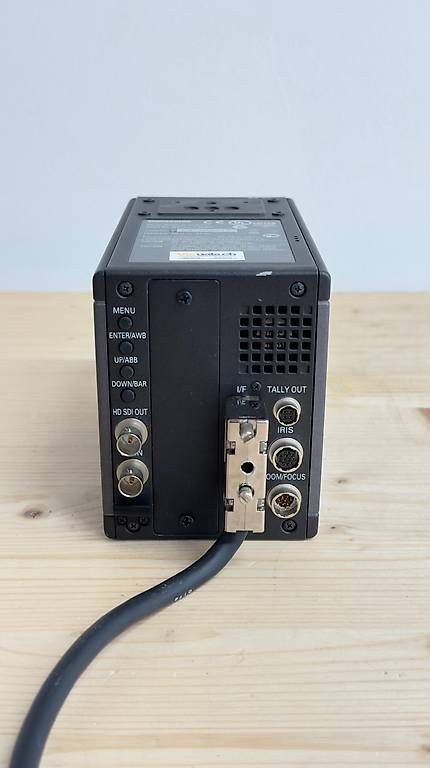 Caméscopes: Panasonic AK-HC1500G caméra box broadcast HD-SDI – D'occasion à Fribourg par Malone 3