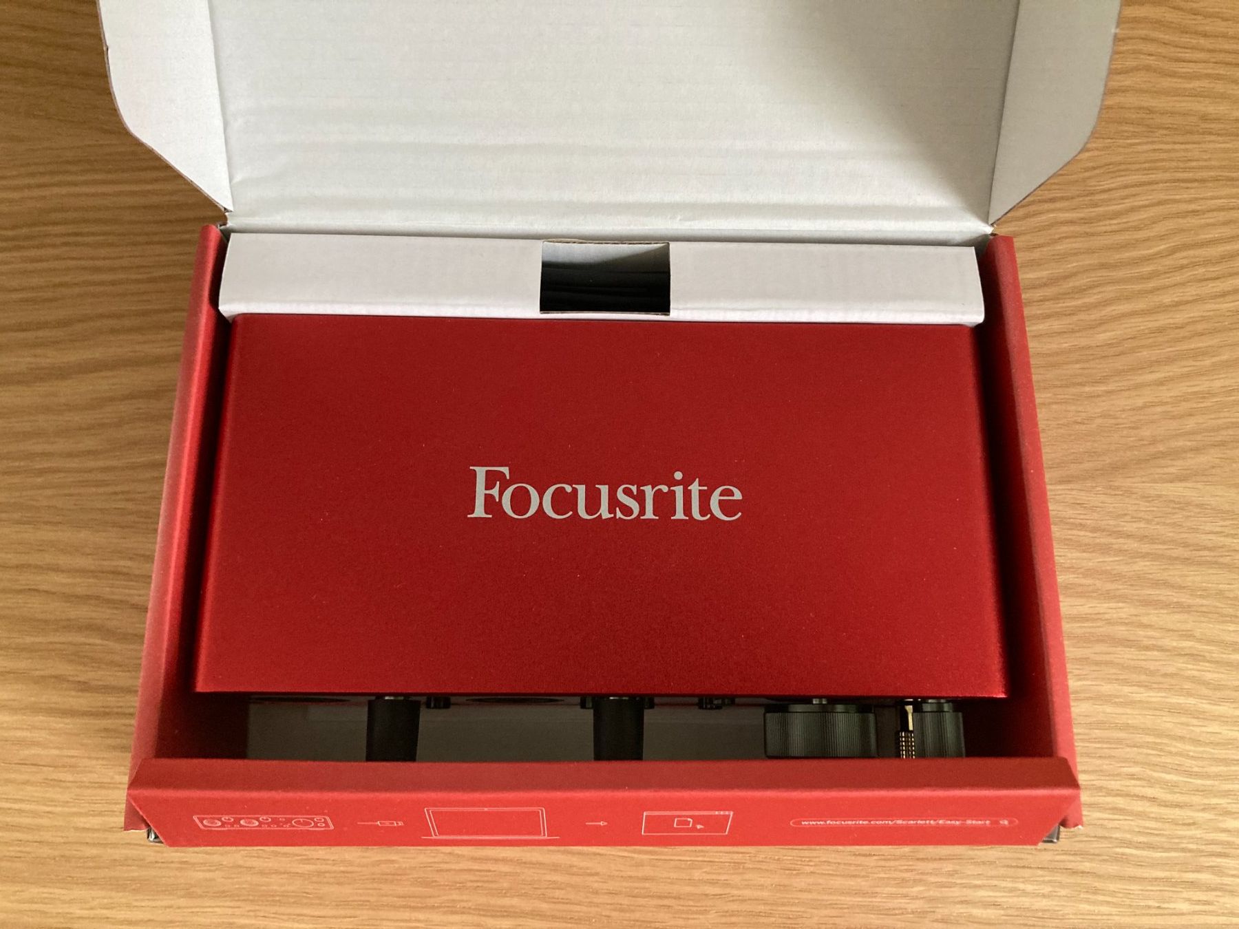 Focusrite Equipement studio: Focusrite - Scarlett 2i2 (3rd Gen) – Neuf avec emballage d'origine à Therwil par blubblubblubb 1