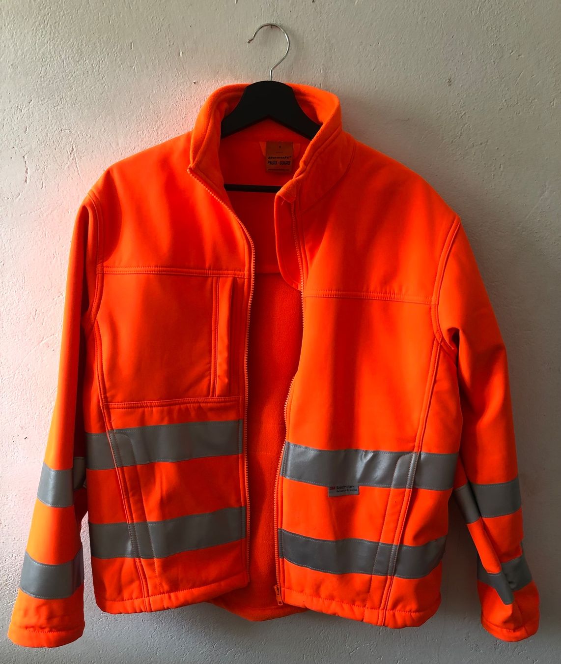 Jacken: Result Softshell Arbeits Jacke ISO – Neu (gemäss Beschreibung) aus Altstätten SG von ChangeMaker
