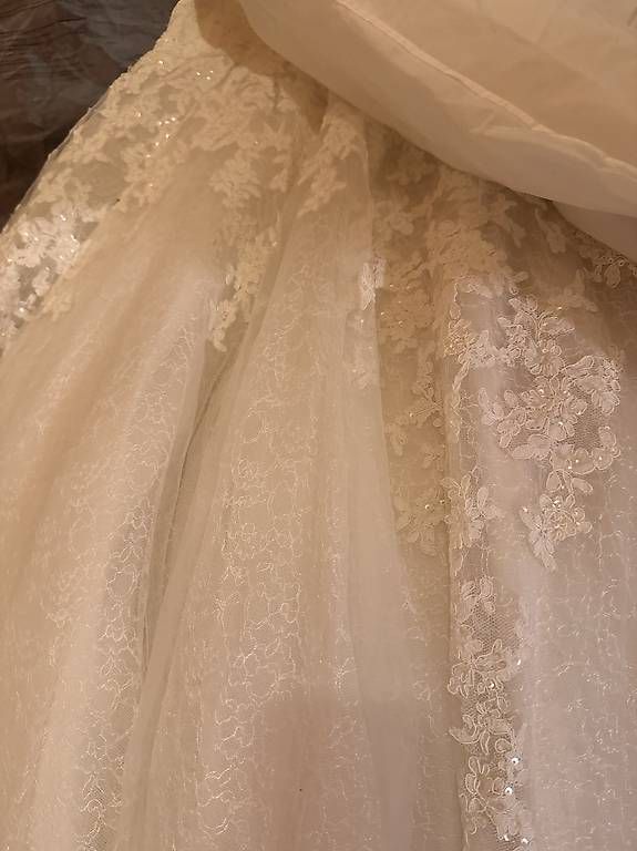 Robes: Brautkleid Grösse S  – D'occasion à Bad Ragaz par mor_d7kw 4