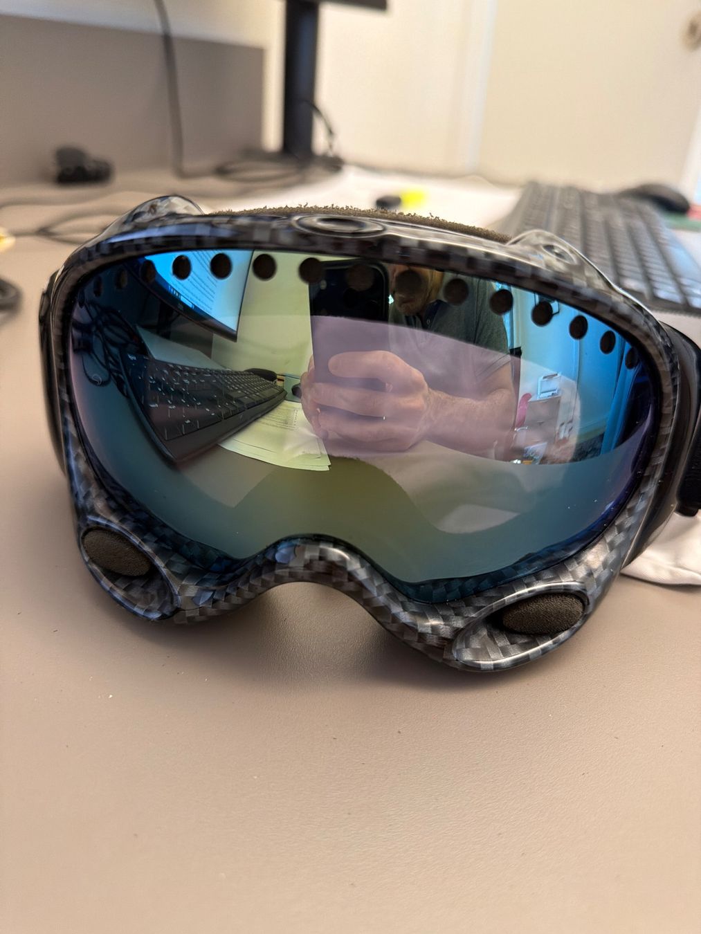 Oakley Brillen & Gläser: Oakley goggles – Gebraucht aus COMMUGNY von toutdoitdisparaitre