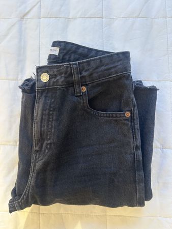 Jean noir taille haute Mango