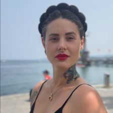 Profile image of Mrs_Piperis