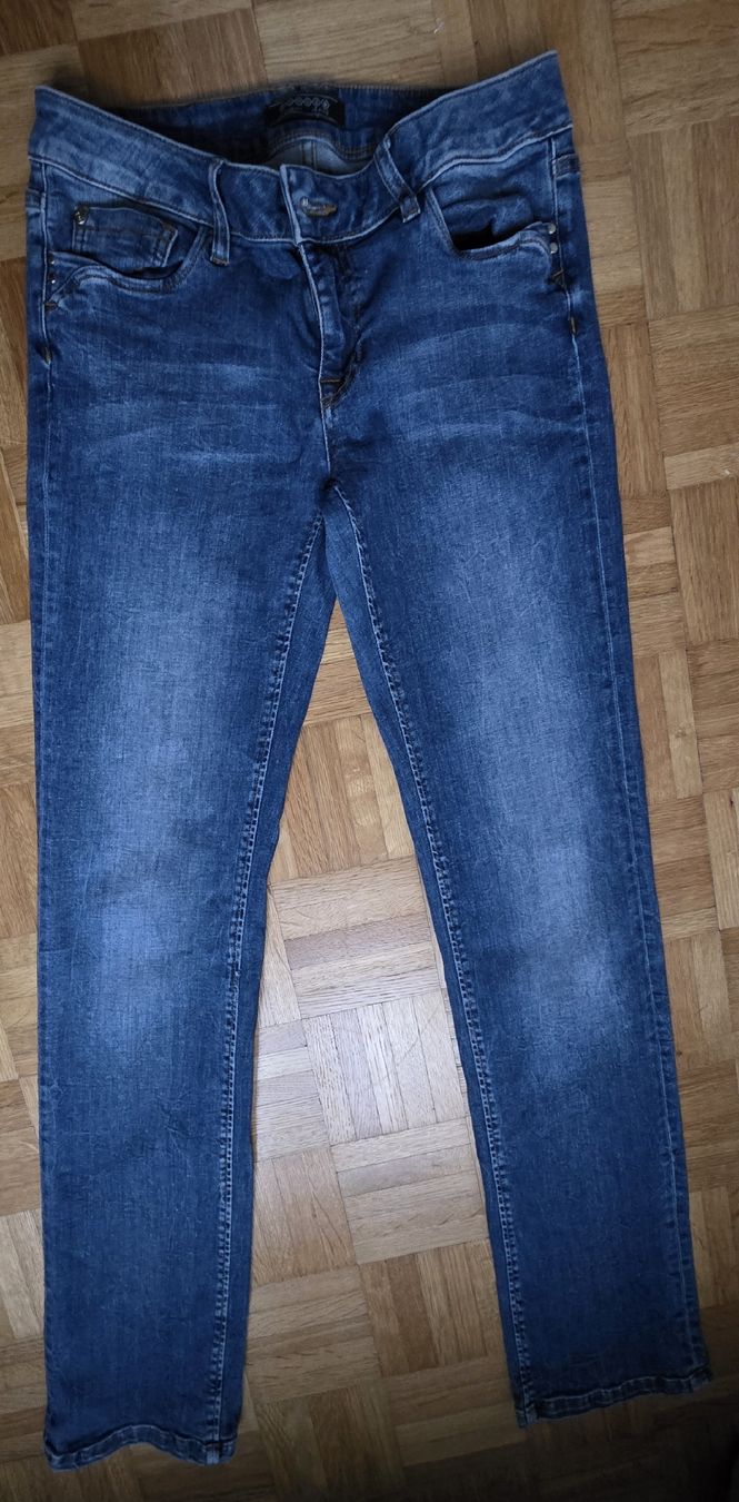 Jeans: Jeans Taille 38 – Usato da Yverdon-les-Bains venduto da van_dq65 6