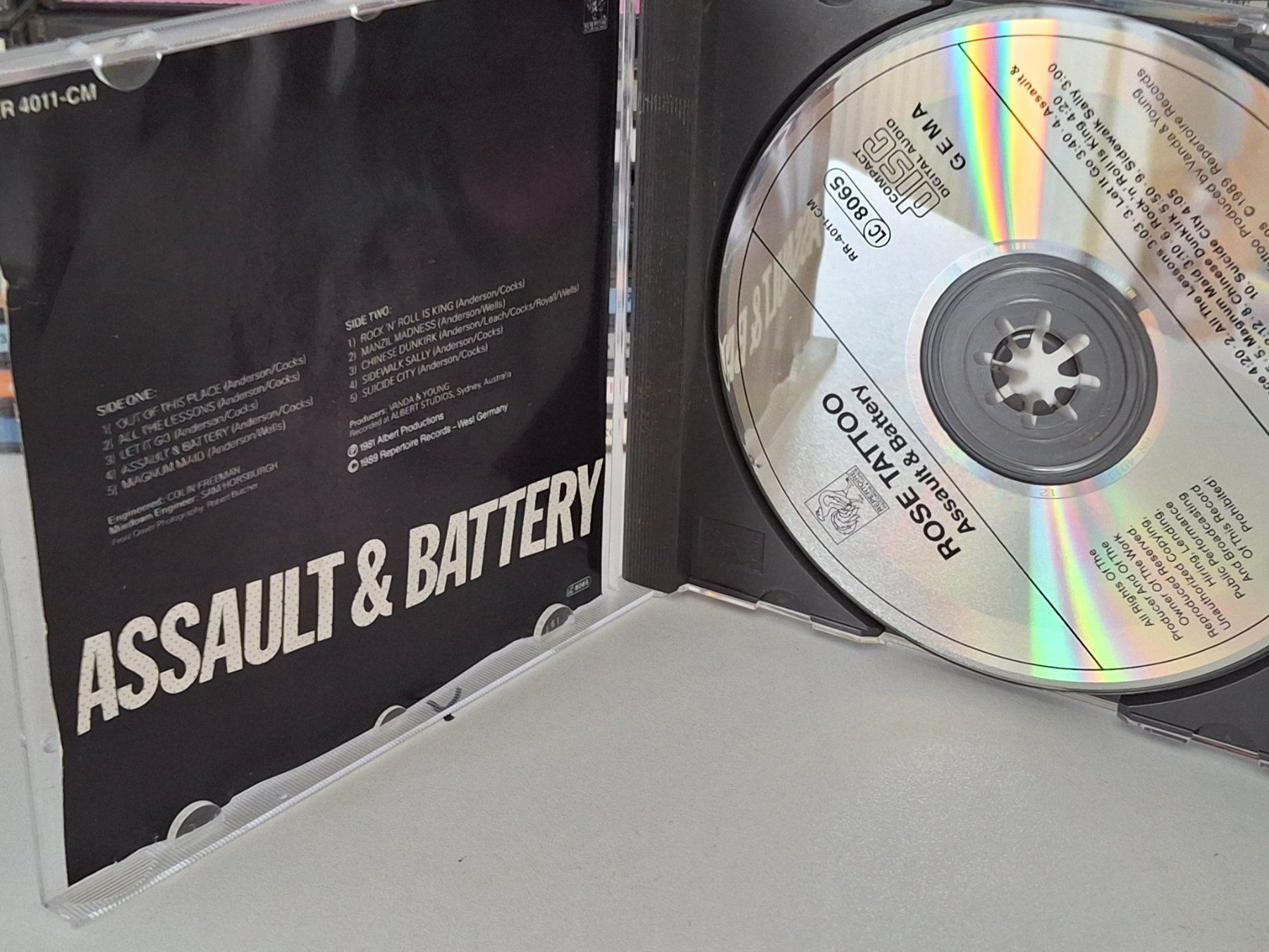 CDs: CD Rose Tattoo -  Assault and Battery – Gebraucht aus Aarberg von Jackup1 2