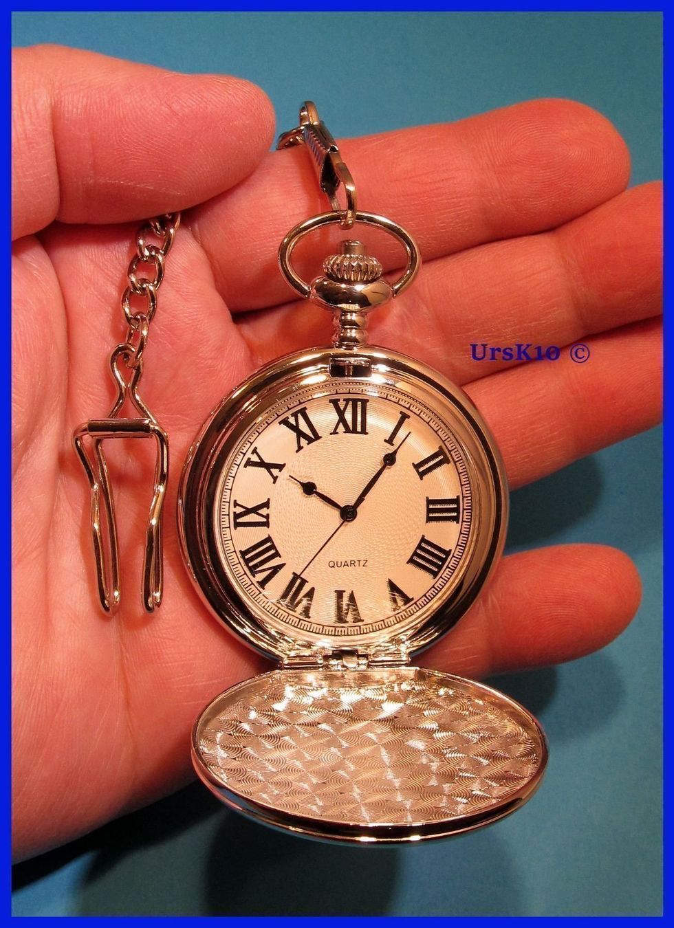 Orologi: Taschenuhr Silber Weiss mit Kette und Springdeckel – Nuovo e nell'imballaggio originale da St. Margarethen TG venduto da ursk10