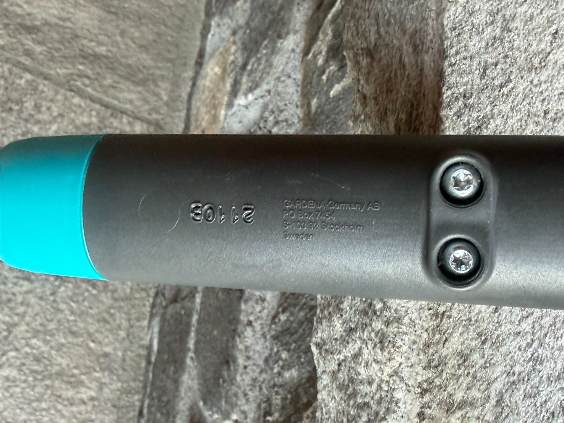 Tutti gli attrezzi: Gardena Unkrautstecher + Fiskars Handerdbohrer Grösse L – Nuovo (secondo la descrizione) da Jenaz venduto da Sandrobordoli 7