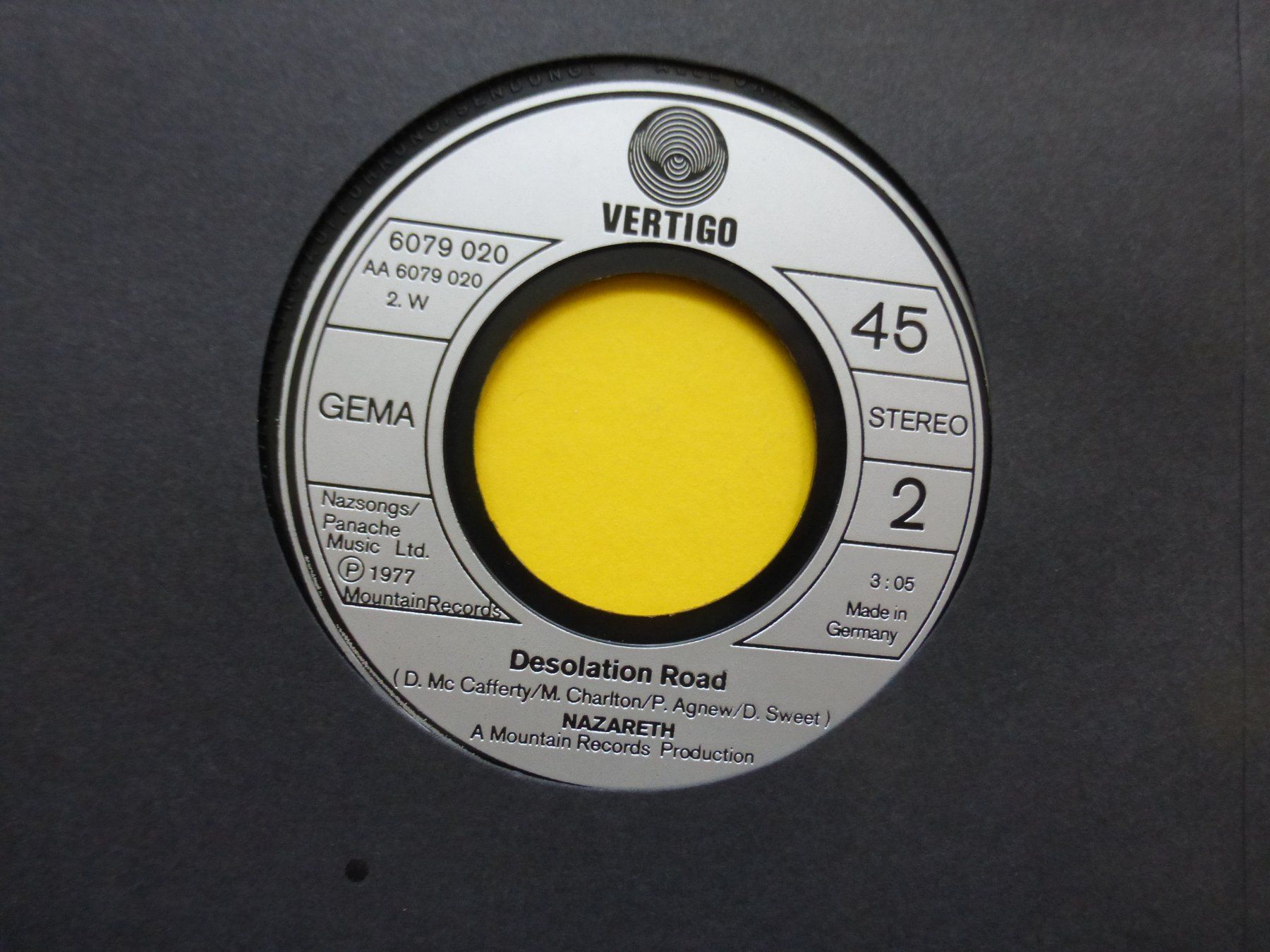 Dischi in vinile: Nazareth – Gone Dead Train – Usato da Zürich venduto da Swiss57 1