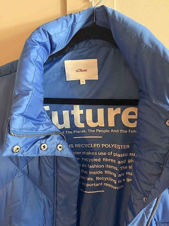 S.Oliver Gilets & Westen: Taubenblaue Steppweste von S. Oliver im S – Neu (gemäss Beschreibung) aus Weinfelden von ger_5w7q 1