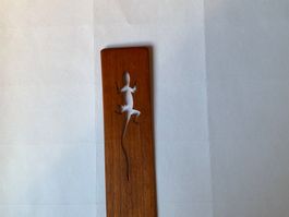 Marque page en bois lezard / Wood bookmark Lizard