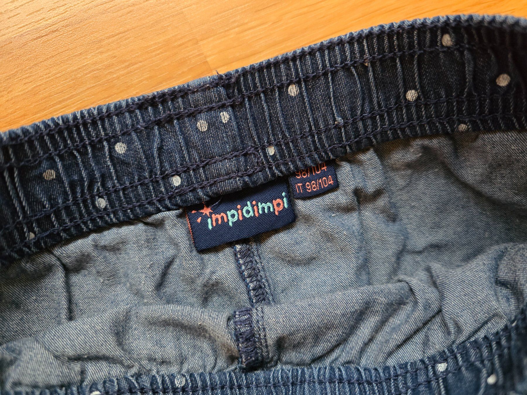 Pantaloni: Shorts / Kurze Hose Gr. 98 / 104 – Usato da Büttikon AG venduto da Amineah 1