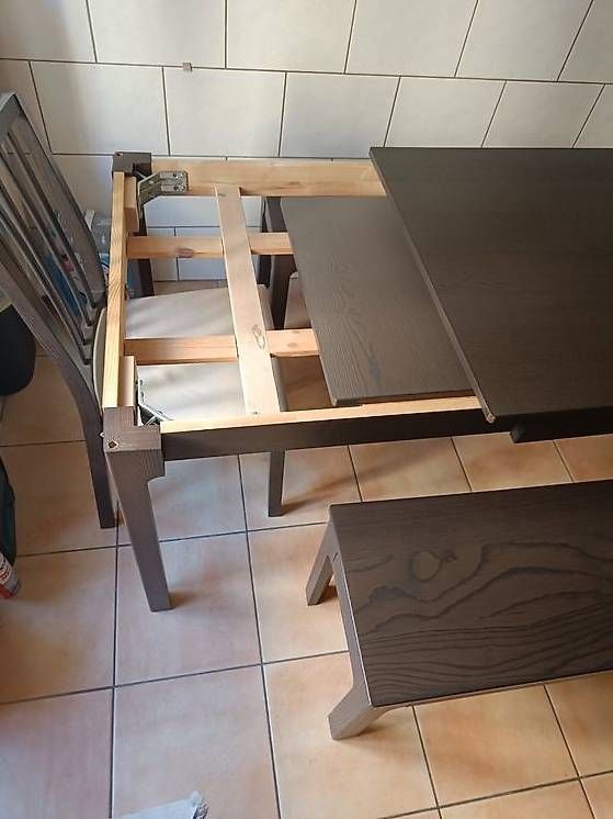 Set di tavolo e panche: Ensemble salle à manger IKEA NÄSINGE – Usato da Genève venduto da sca_j5cs 3
