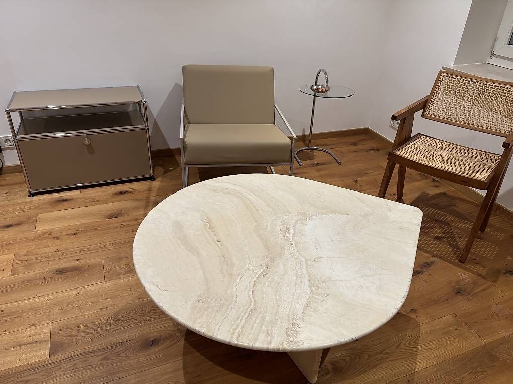 Tavoli: Marmor Stein Couchtisch Koffetable beige – Usato da Zürich venduto da car_9sdb 1