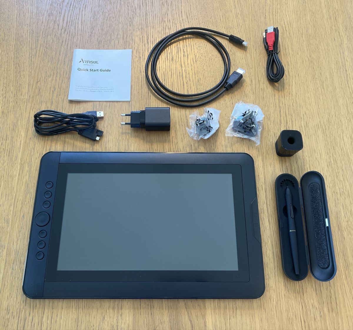 Tablet PC: Artisul Drawing Tablet – Usato da Zollikofen venduto da timuster94