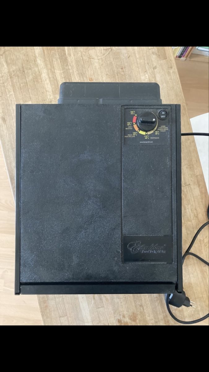 Excalibur Elettrodomestici da cucina: Excalibur Food Dehydrator – Usato da Basel venduto da Myriam3