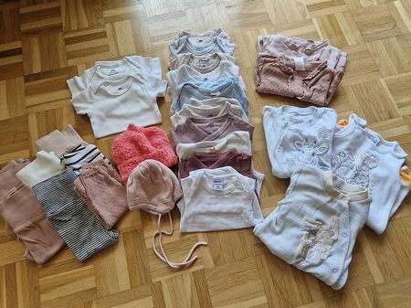 Baby Kleidung Gr. 56