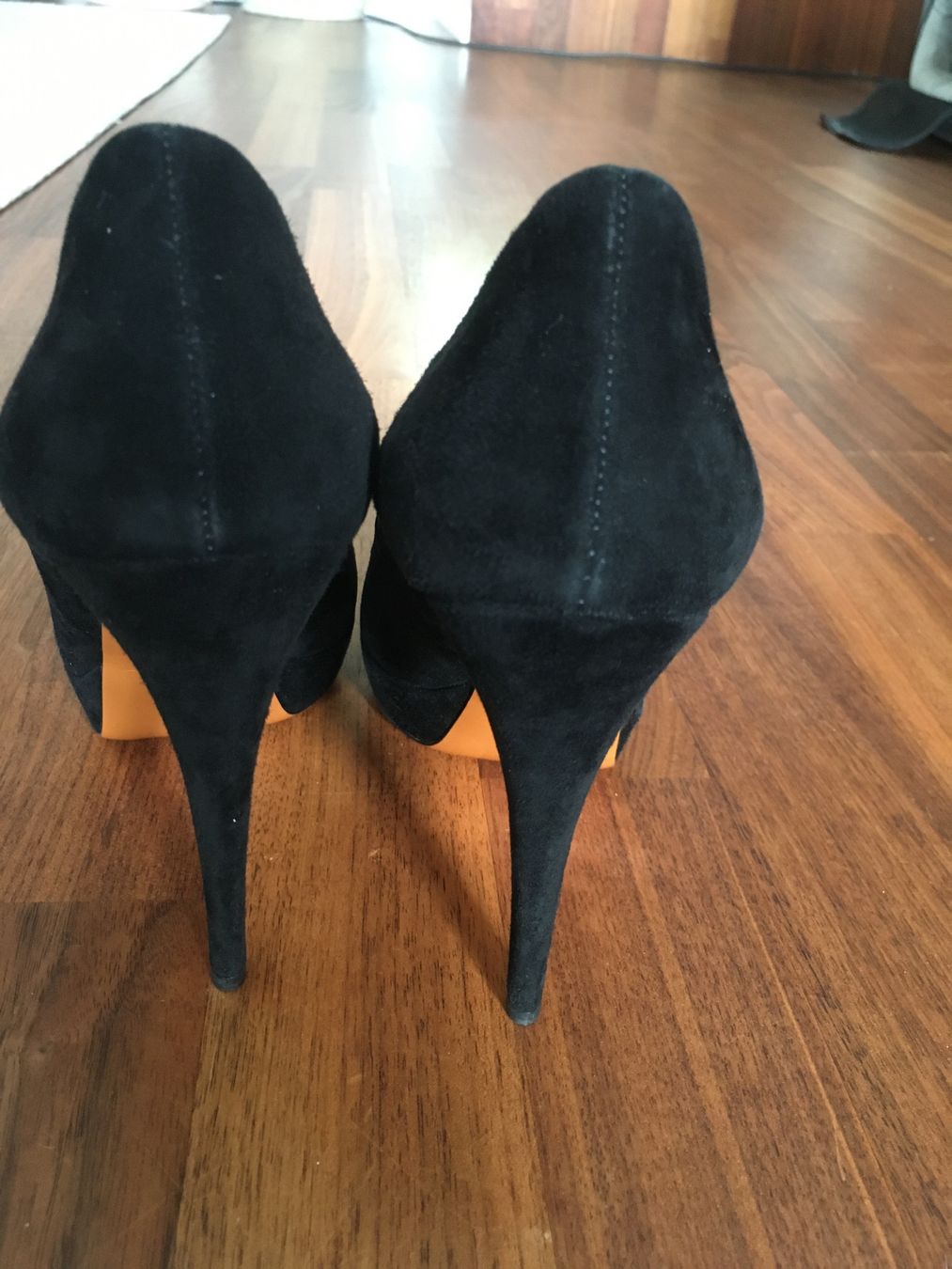 Gucci Damenschuhe: Gucci Pumps Leder Gr. 39 – Gebraucht aus Windisch von Lyudmila01 3