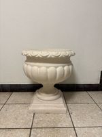 Blumentopf antik Stil Sockel Weiss Groess 60cm gebraucht