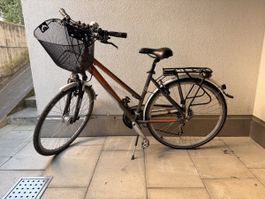 Cityfahrrad Damen braun mit Korb