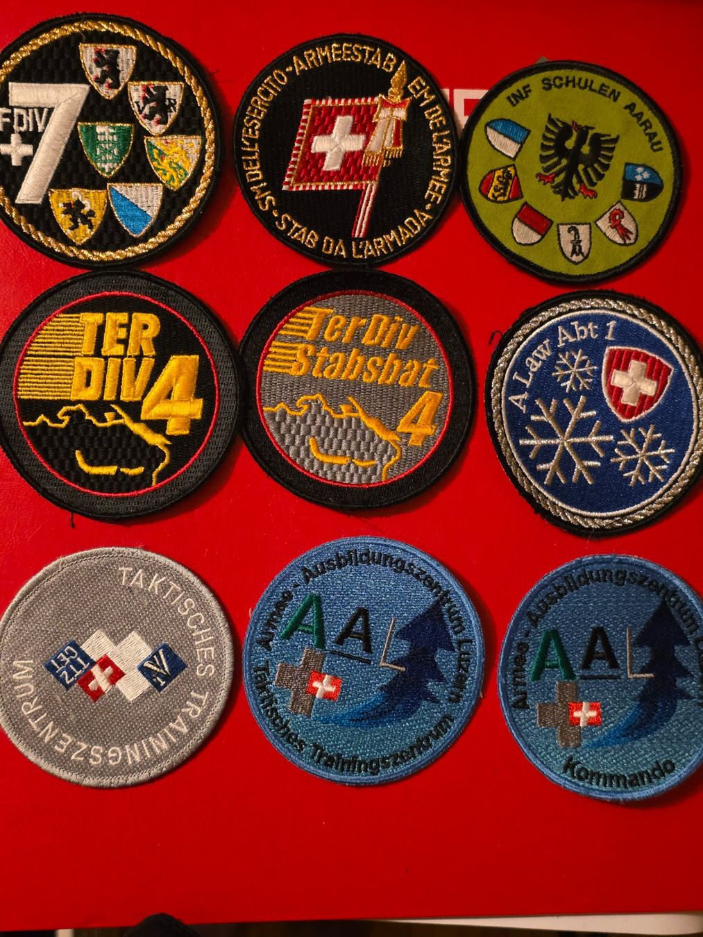 Placchette & Badge: 9x Abzeichen Militar Divers Badges – Usato da Nyon venduto da freetoys08