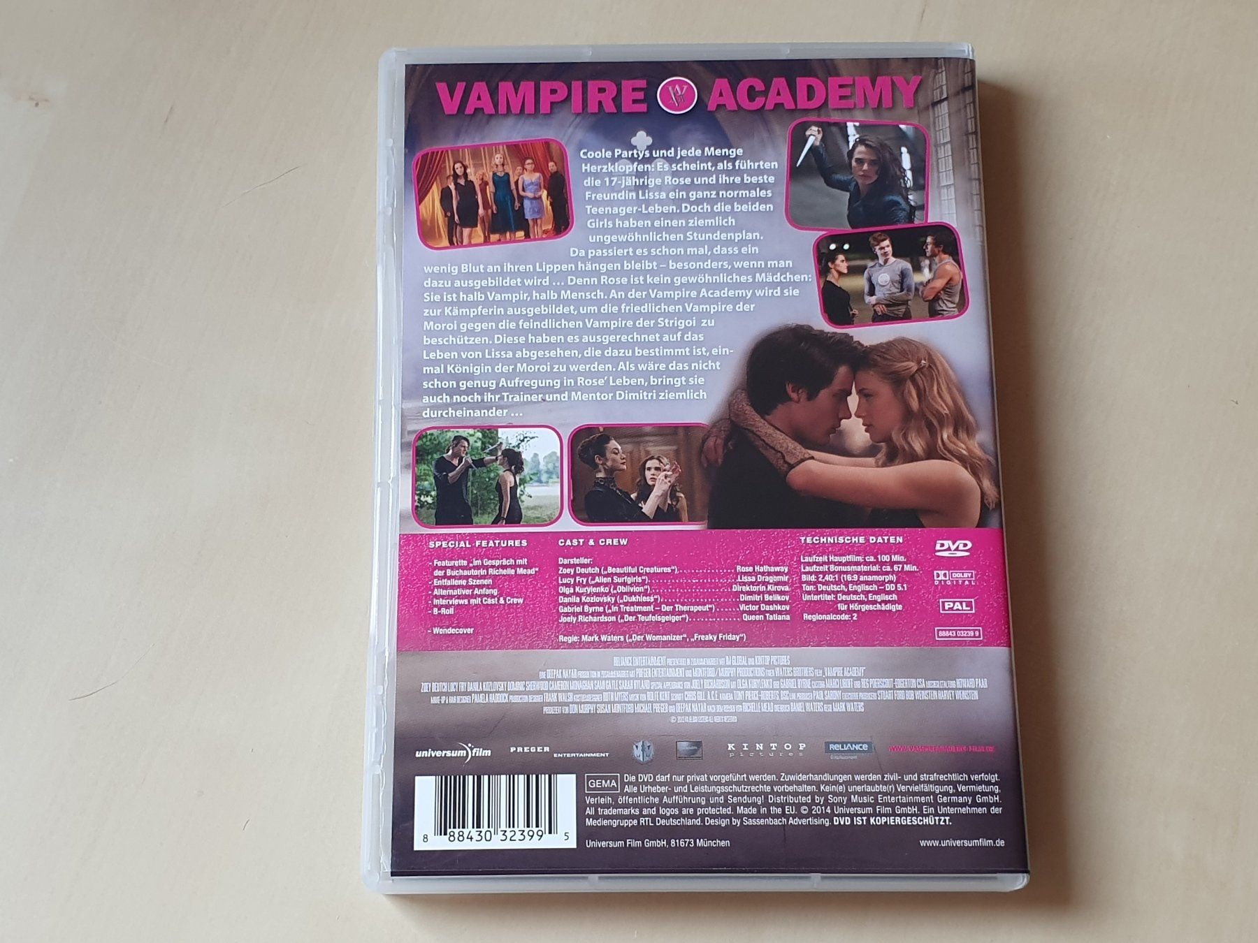 Tous les DVDs: Vampire Academy – D'occasion à Stansstad par collectorsshop 1