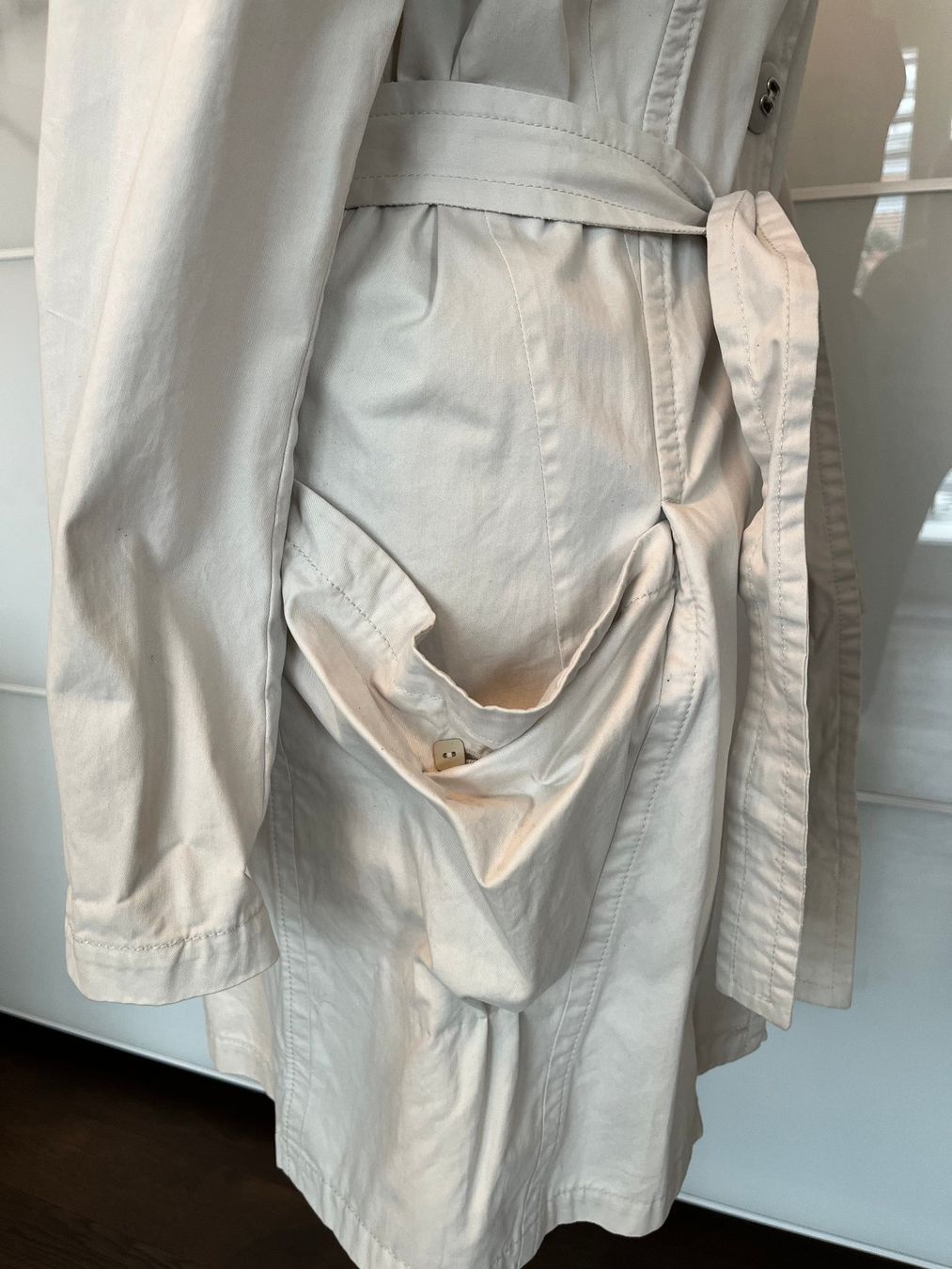 Cappotti: offwhite Regenmantel, Grösse 42 – Usato da Rümlang venduto da Blume817 3