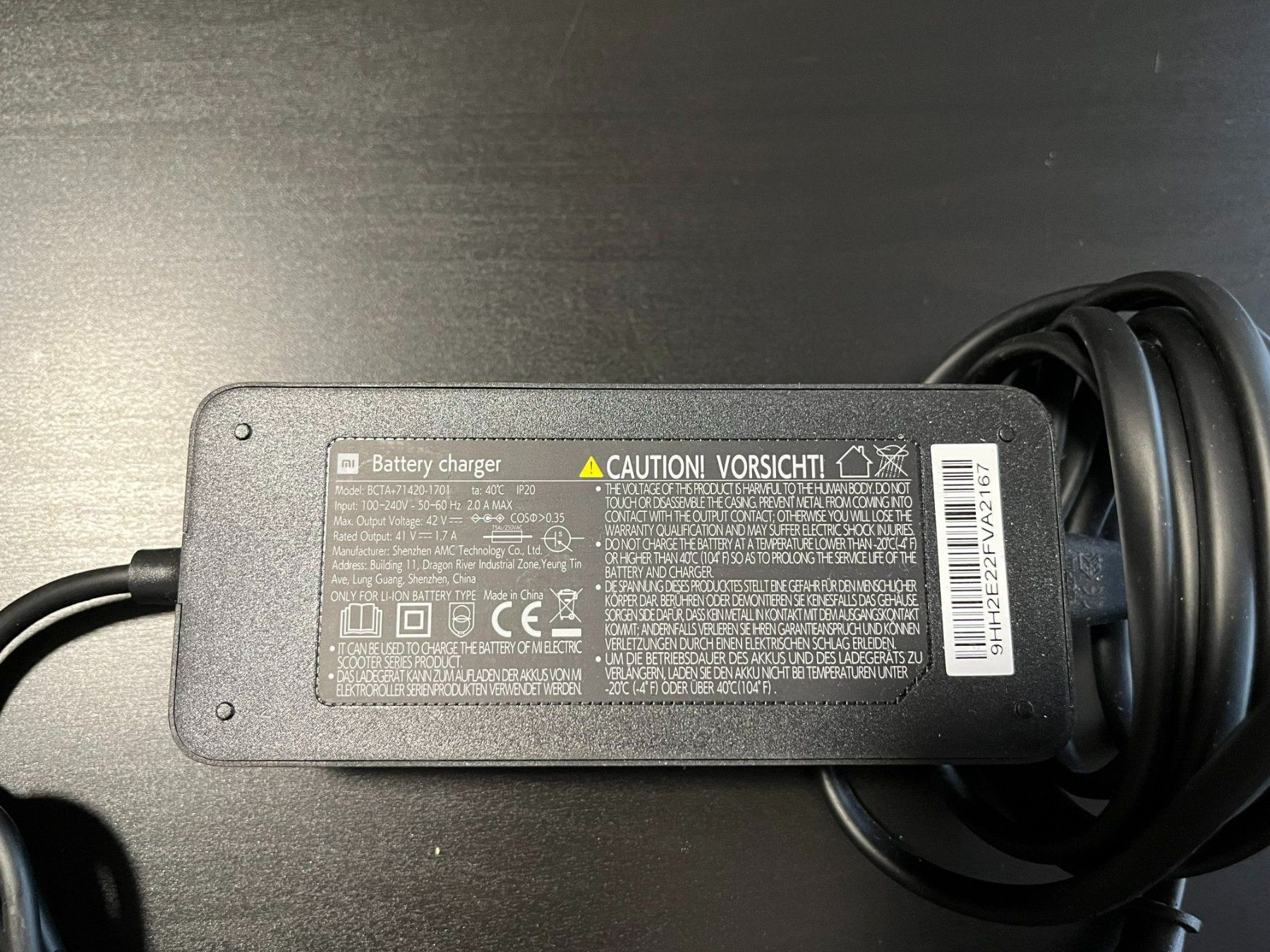 Xiaomi Batterieladegeräte: Xiaomi Elektroroller Pro 2 Ladegerät – Gebraucht aus Zürich von  1
