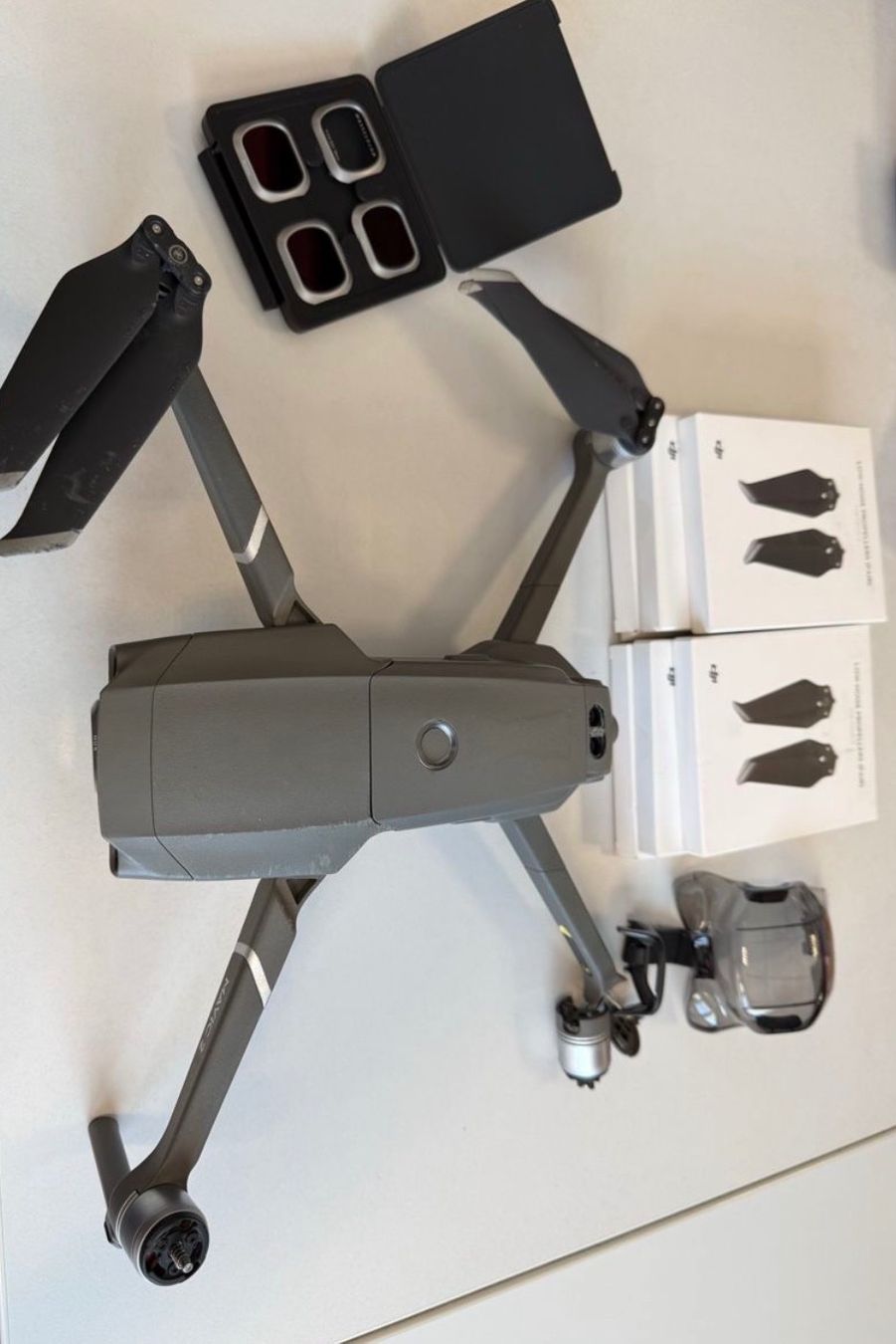 DJI Videocamere: Drone Mavic 2 pro – Difettoso da Adliswil venduto da Martina.Zelenakova