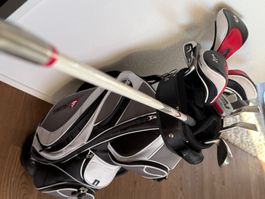 Golfschlaegerset mit Tasche und Schlaeger Herren Rechtsha...
