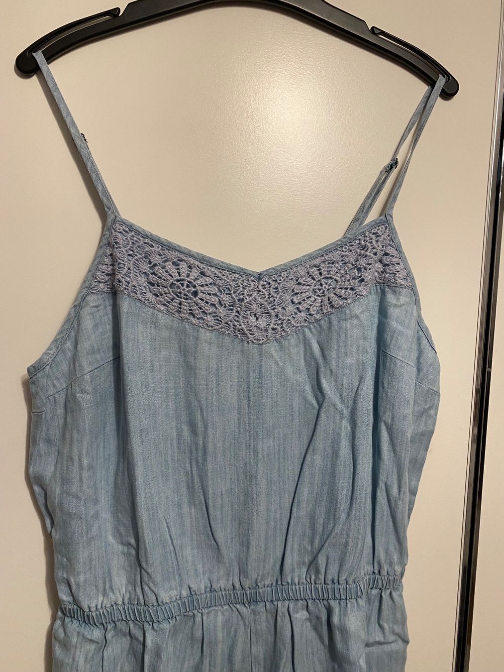 Tute: Damen Jumpsuit gr.40 – Usato da Pfungen venduto da Sheki56 1