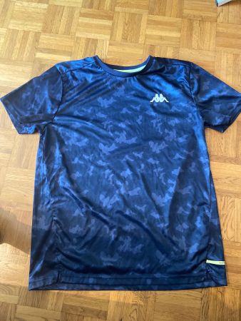 T-shirt Kappa XL, bleu camouflage, comme neuf, sport 🏃‍♂️!