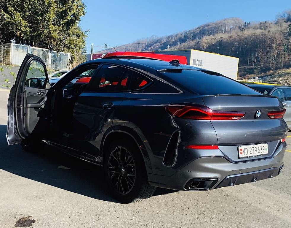 BMW Automobili: BMW X6 xDrive30d – Usato da Moudon venduto da dan_l5tp 2